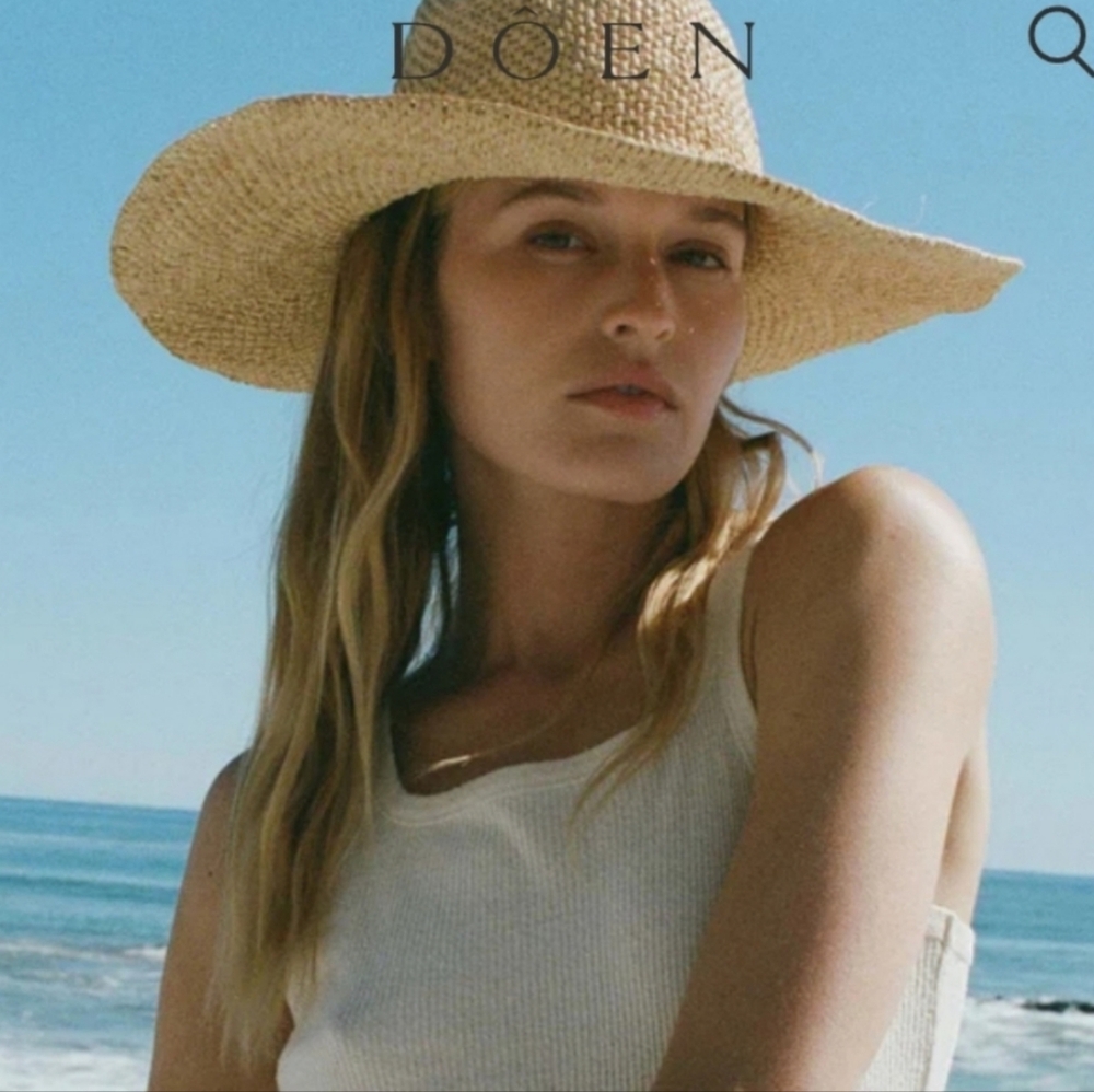 Doen Raffia Hat - Picture 2 of 4